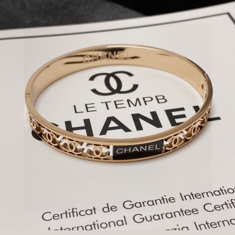 Ch*el bracelets